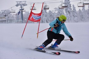 skiteam2.jpg